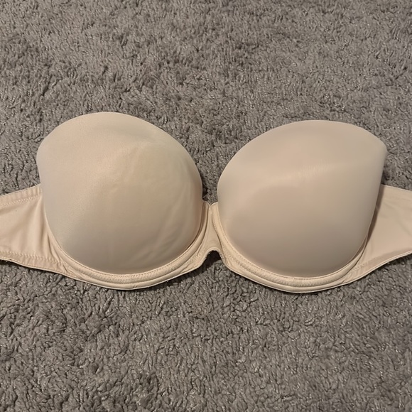 PINK Nude Strapless Bra - Picture 9 of 9